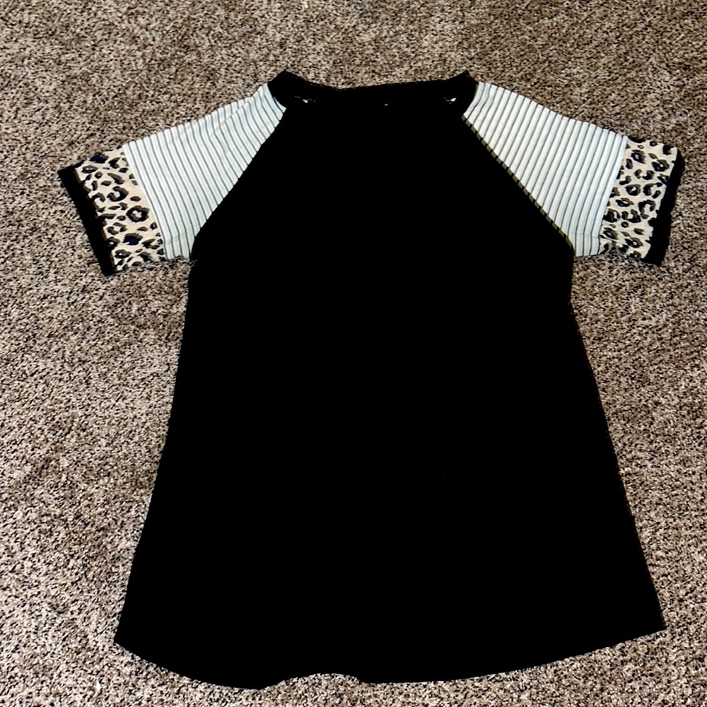 Black cheetah print stripped shirt